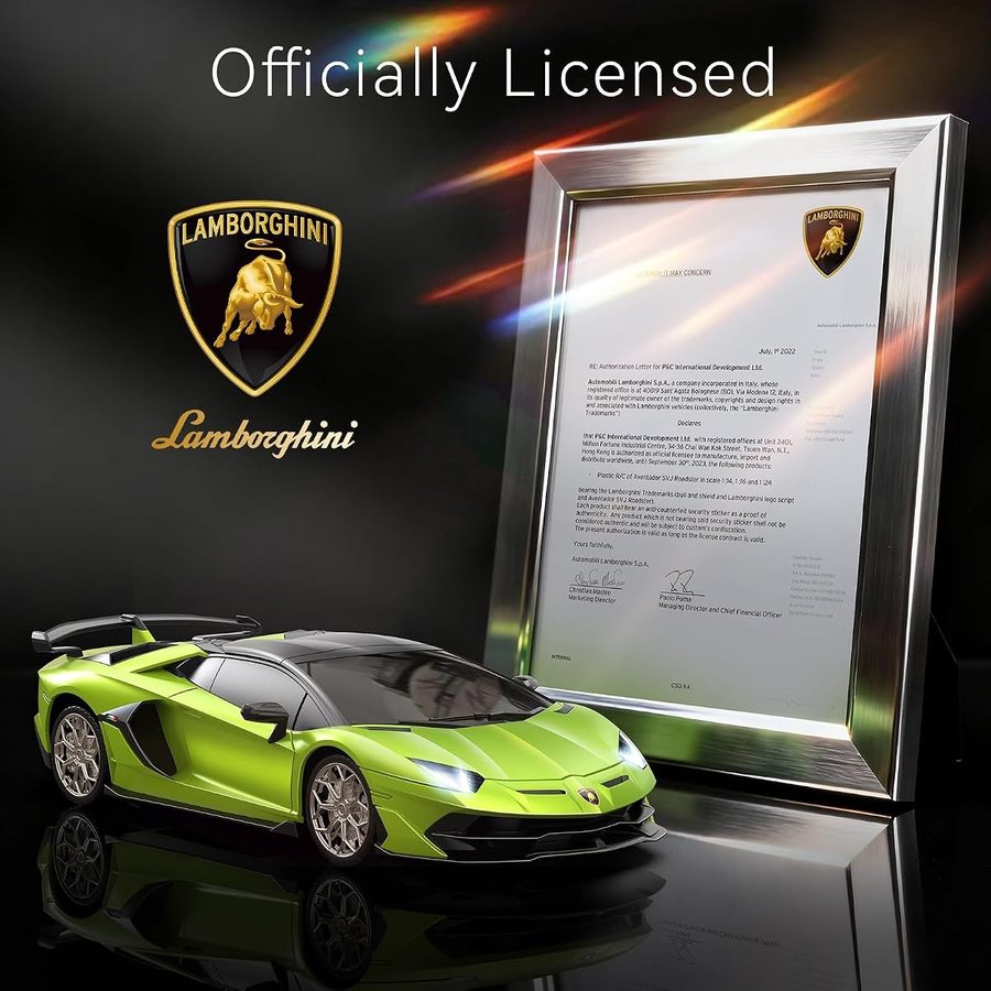 Lamborghini Aventador SVJ 1:24 — Verde view 2