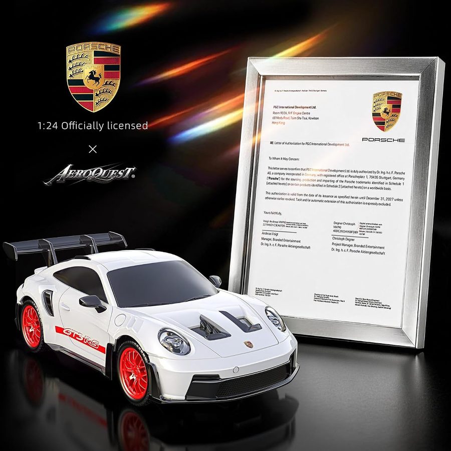 Porsche 911 GT3 RS 1:24 — White view 2